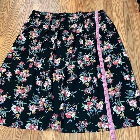 Vintage Sag Harbor black Floral Skirt, elastic, 2X - Picture 3 of 8
